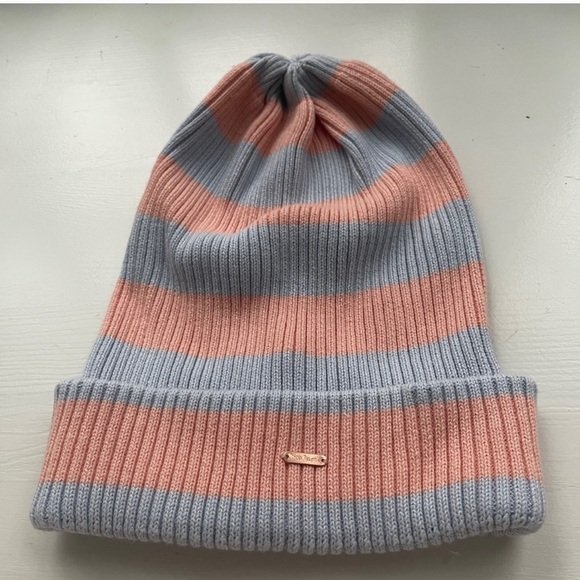 Free People Accessories - Free people beanie